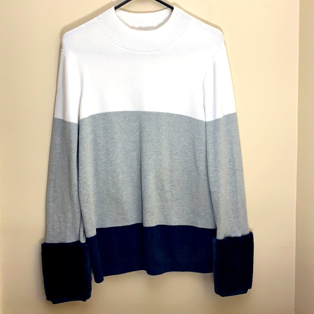 Crown & Ivory sweater